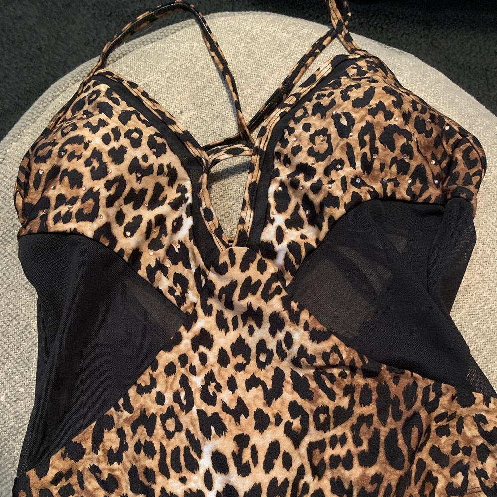 Sexy one piece leopard swimsuit